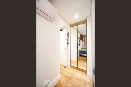Apartamento à venda com 105m², 2 quartos e 2 vagasSuíte 01