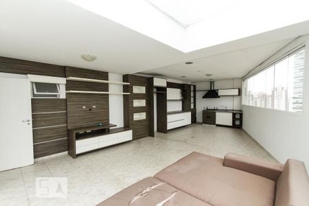 Apartamento à venda com 105m², 2 quartos e 2 vagasChurrasqueira