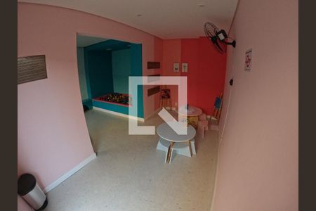 Apartamento à venda com 44m², 2 quartos e sem vagaÁrea comum