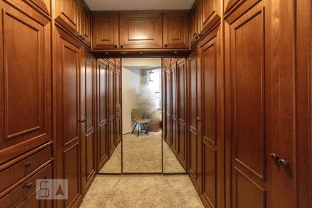 Apartamento para alugar com 78m², 1 quarto e 1 vaga Apartamento para alugar com 78m², 1 quarto e 1 vagaCloset