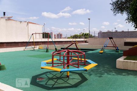 Apartamento para alugar com 58m², 2 quartos e 1 vaga Apartamento para alugar com 58m², 2 quartos e 1 vagaÁrea comum - Playground