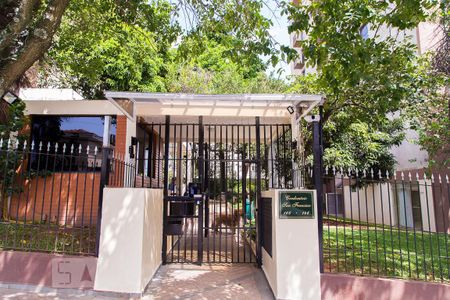 Apartamento para alugar com 58m², 2 quartos e 1 vaga Apartamento para alugar com 58m², 2 quartos e 1 vagaFachada