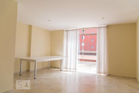 Apartamento para alugar com 58m², 2 quartos e 1 vaga Apartamento para alugar com 58m², 2 quartos e 1 vagaÁrea comum - Salão de festas