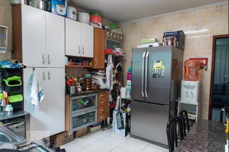 Casa à venda com 100m², 2 quartos e 2 vagas Casa à venda com 100m², 2 quartos e 2 vagasCozinha