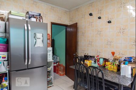 Casa à venda com 100m², 2 quartos e 2 vagas Casa à venda com 100m², 2 quartos e 2 vagasCozinha