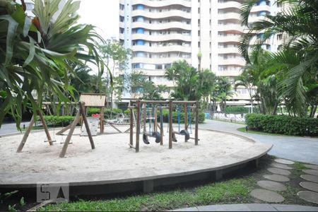 Apartamento para alugar com 370m², 5 quartos e 4 vagasPlayground