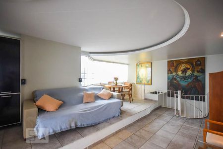 Apartamento para alugar com 370m², 5 quartos e 4 vagas Apartamento para alugar com 370m², 5 quartos e 4 vagasSala da cobertura