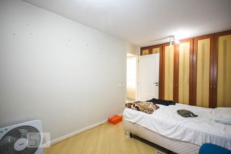 Apartamento para alugar com 370m², 5 quartos e 4 vagas Apartamento para alugar com 370m², 5 quartos e 4 vagasSuíte 2