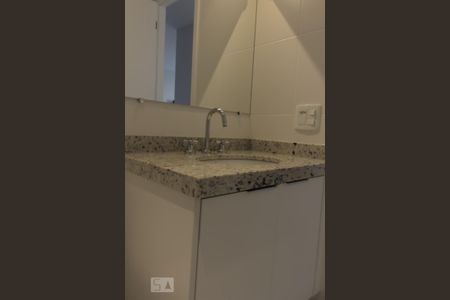 Apartamento à venda com 62m², 2 quartos e 2 vagasBanheiro - Detalhe