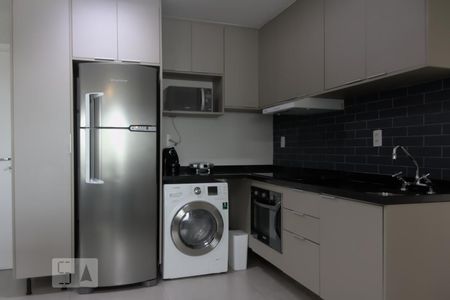 Apartamento à venda com 62m², 2 quartos e 2 vagasCozinha - Armários