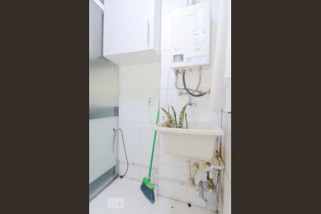 Apartamento para alugar com 64m², 3 quartos e 1 vagaÁrea de Serviço