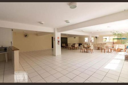 Apartamento para alugar com 64m², 3 quartos e 1 vagaÁrea comum - Salão de festas