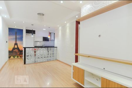 Sala de apartamento à venda com 3 quartos, 64m² em Jardim Bela Vista, Guarulhos