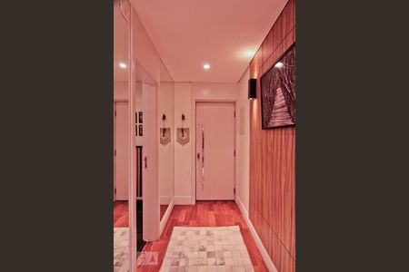 Apartamento à venda com 120m², 2 quartos e 2 vagasEntrada