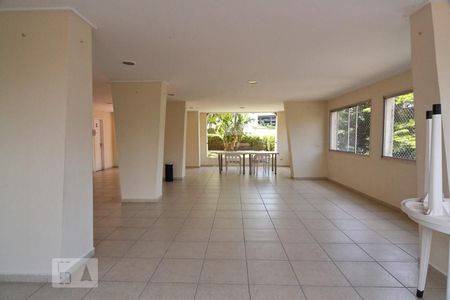 Apartamento à venda com 120m², 2 quartos e 2 vagasÁrea comum - Salão de festas