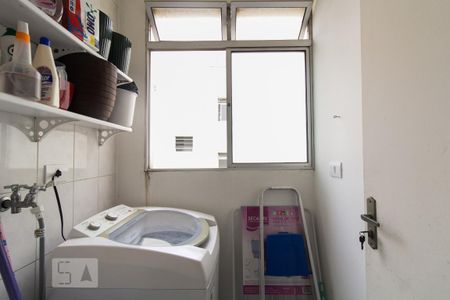 Apartamento para alugar com 54m², 2 quartos e 1 vaga Apartamento para alugar com 54m², 2 quartos e 1 vagaÁrea de serviço