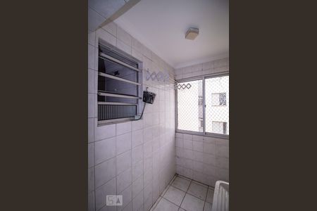 Apartamento para alugar com 65m², 2 quartos e 1 vagaÁrea de Serviço