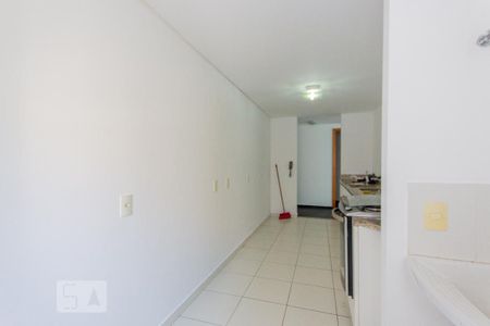 Apartamento à venda com 92m², 2 quartos e 2 vagas Apartamento à venda com 92m², 2 quartos e 2 vagasCozinha e Área de Serviço