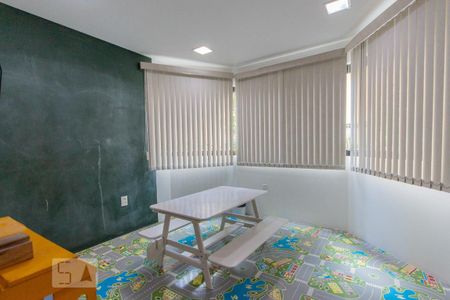 Apartamento à venda com 92m², 2 quartos e 2 vagas Apartamento à venda com 92m², 2 quartos e 2 vagasBrinquedoteca