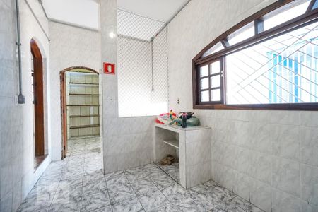 Casa à venda com 400m², 5 quartos e 8 vagas Casa à venda com 400m², 5 quartos e 8 vagasÁrea de serviço
