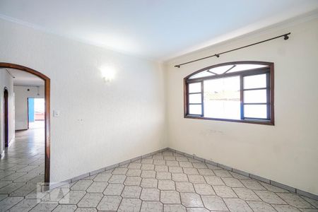 Casa à venda com 400m², 5 quartos e 8 vagas Casa à venda com 400m², 5 quartos e 8 vagasCopa