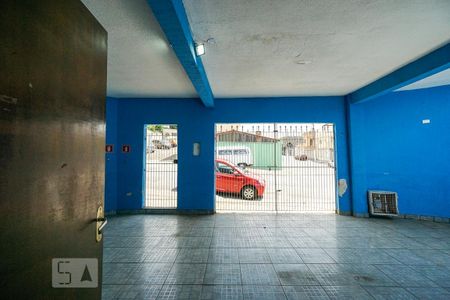 Vista da sala de casa à venda com 5 quartos, 400m² em Vila Ré, São Paulo