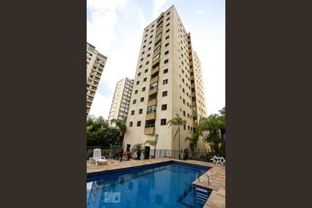 Apartamento para alugar com 54m², 2 quartos e 1 vaga Apartamento para alugar com 54m², 2 quartos e 1 vagaÁrea comum - Piscina