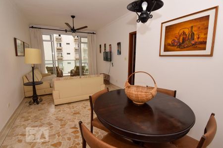 Apartamento para alugar com 3 quartos, 105m² em Barra Funda, Guarujá