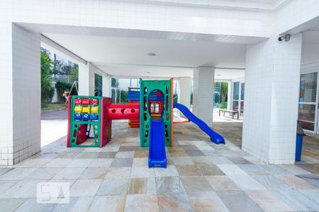 Apartamento para alugar com 86m², 3 quartos e 2 vagas Apartamento para alugar com 86m², 3 quartos e 2 vagasÁrea Comum - Playground