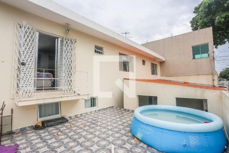 Casa para alugar com 220m², 3 quartos e 2 vagasTerraço
