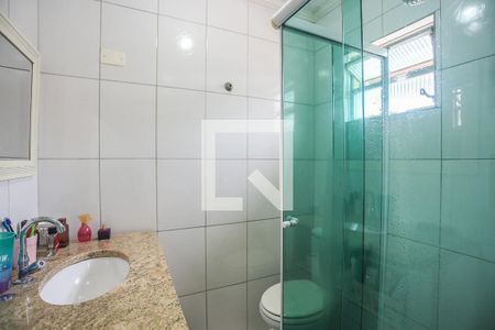 Casa para alugar com 220m², 3 quartos e 2 vagasBanheiro