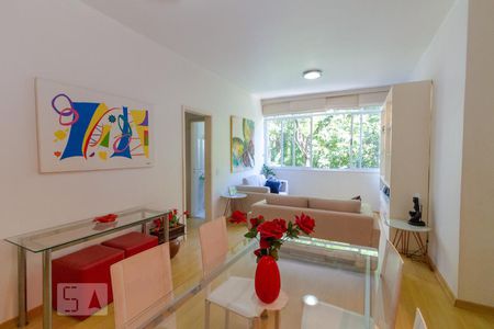 Sala de apartamento à venda com 4 quartos, 136m² em Tijuca, Rio de Janeiro