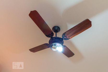 Apartamento à venda com 136m², 4 quartos e 1 vagaDetalhe da Sala - Ventilador de teto