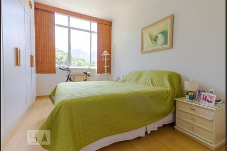 Apartamento à venda com 136m², 4 quartos e 1 vagaSuíte 1
