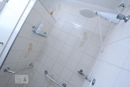 Casa à venda com 300m², 4 quartos e 5 vagasBanheiro - Casa 1