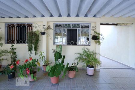 Casa à venda com 300m², 4 quartos e 5 vagasGaragem