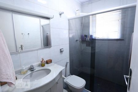 Casa à venda com 300m², 4 quartos e 5 vagasBanheiro - Casa 2