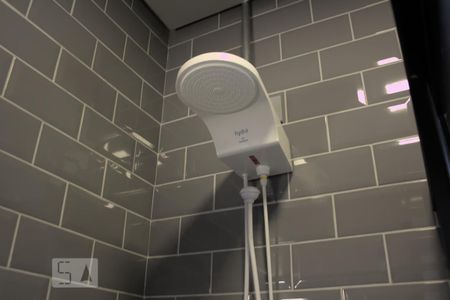 Studio para alugar com 12m², 1 quarto e sem vagaBanheiro - Chuveiro