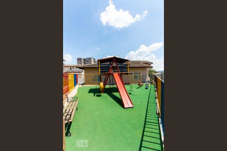 Casa para alugar com 57m², 2 quartos e 1 vaga Casa para alugar com 57m², 2 quartos e 1 vagaPlayground