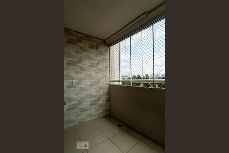 Varanda sala de apartamento à venda com 3 quartos, 79m² em Jardim Iracema, Barueri
