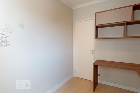 Quarto de apartamento à venda com 3 quartos, 79m² em Jardim Iracema, Barueri