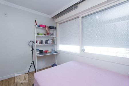 QUARTO 1 de casa à venda com 4 quartos, 145m² em Sarandi, Porto Alegre