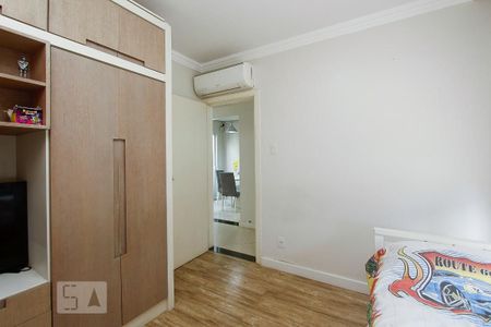 QUARTO 2 de casa à venda com 4 quartos, 145m² em Sarandi, Porto Alegre