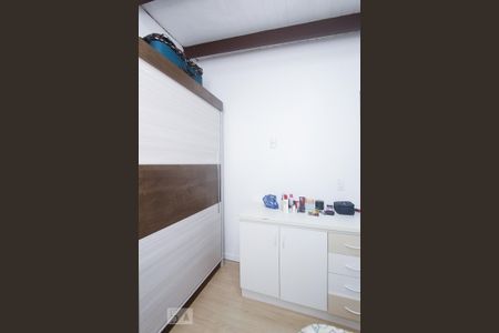 Casa à venda com 145m², 4 quartos e 3 vagas Casa à venda com 145m², 4 quartos e 3 vagasQUARTO 4