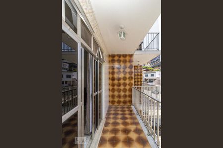 Varanda 1 de apartamento para alugar com 1 quarto, 50m² em Tauá, Rio de Janeiro