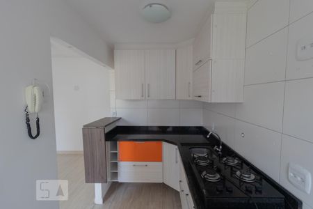Cozinha de apartamento para alugar com 2 quartos, 47m² em Imirim, São Paulo