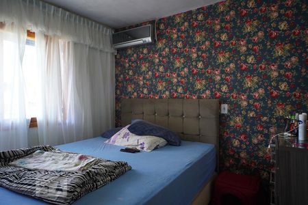 Quarto 1 de casa à venda com 2 quartos, 200m² em Guajuviras, Canoas
