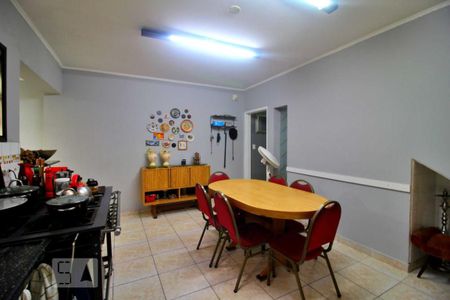 Casa à venda com 250m², 3 quartos e 2 vagasCozinha