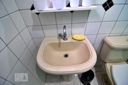 Casa à venda com 250m², 3 quartos e 2 vagasBanheiro da Suíte