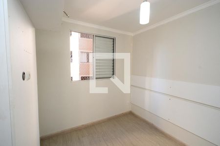 Quarto 1 de apartamento para alugar com 2 quartos, 50m² em Jardim Lallo, São Paulo